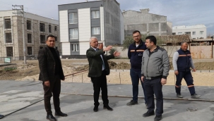 Başkan Bilgin yeni parkta incelemelerde bulundu
