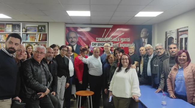 CHP katılımlar sürüyor