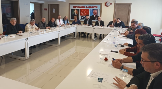 CHP'li ilçe başkanlarından seçim toplantısı