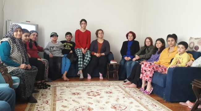 CHP'li kadınlar depremzede kadınlarını unutmadı