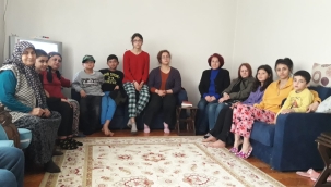 CHP'li kadınlar depremzede kadınlarını unutmadı