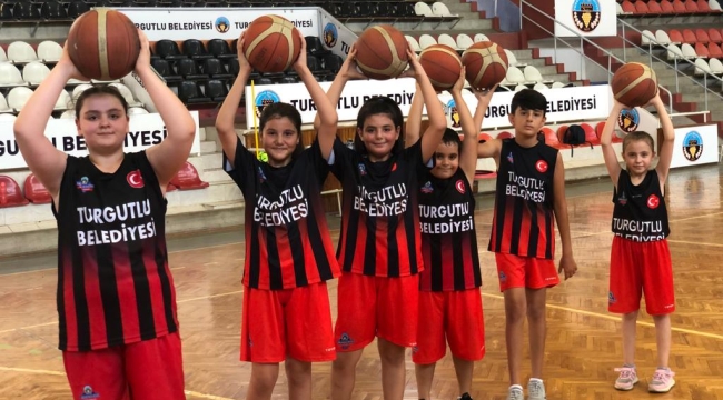 Çocuklar deprem etkisini sporla aşacaklar