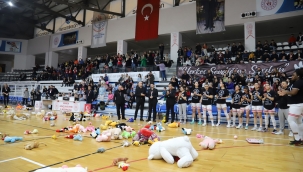 ''Çocuklar gülsün''