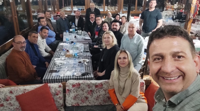 Gelecek partisi Manisa il yönetimi iftarda buluştu