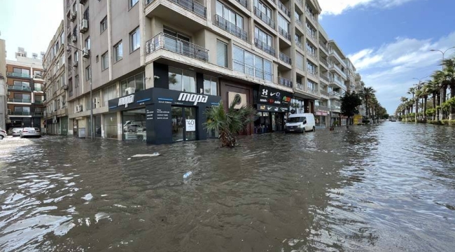 İskenderun sular altında