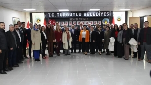 İyi partililer başkan Akını ziyaret etti