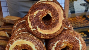 Manisa'da simit 6,lira dilim peynir 10 lira