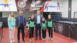 Masa tenisi salonu açıldı