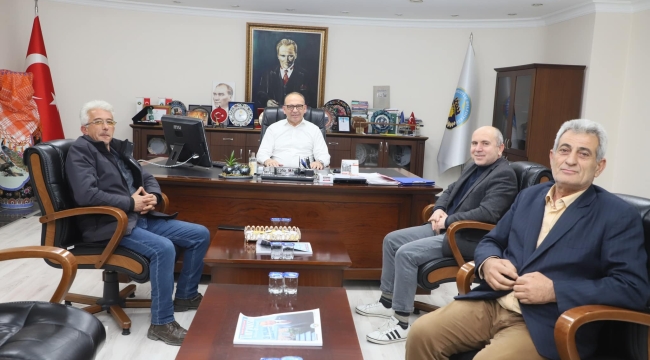 Muhtarlar başkan Akın'ı ziyaret etti