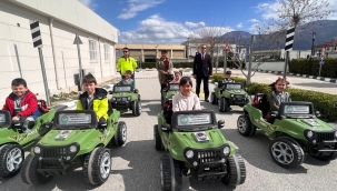 Öğrencilere trafik eğitimi