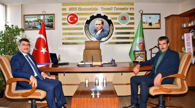 Öztürk ve Çelik Altındağ'ı ziyaret etti