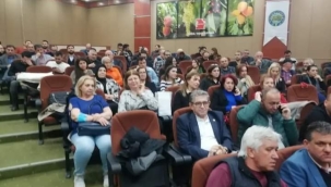 Salihli'de deprem konferansına yoğun ilgi