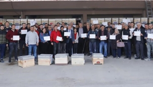 Sertifikalı arıcılar için tören