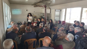 Zeytin güvesi çiftçi eğitimi