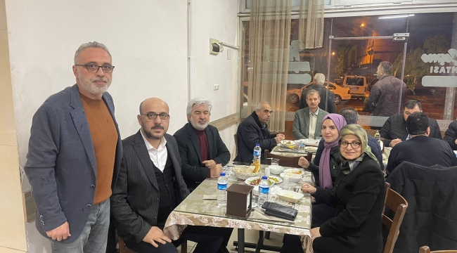 AKP Manisa il başkanı Hızlı seçim çalışmaları için Kula'da
