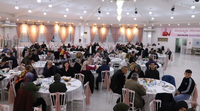 Başkan Bilgin,Saruhanlı'ya yerleşen depremzedelere iftar verdi