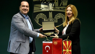 Başkan Dutlulu Üsküp'te