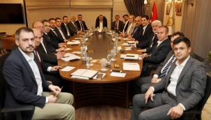Başkan Hızlı il başkanları toplantısına katıldı