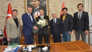 Borsa yönetiminden müdür Gezer'e ziyaret