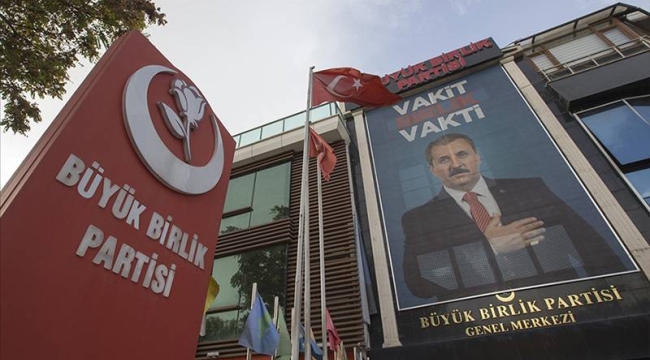 Büyük Birlik Partisi kısa adını değiştirdi