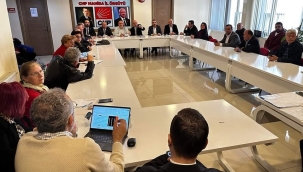 CHP'de milletvekillerinin de katıldığı seçim toplantısı