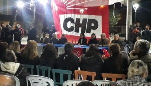 CHP'den Muradiye'de rozet takma şöleni