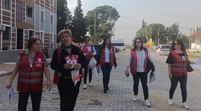 CHP kadın kolları seçim çalışmasına kadın desteği
