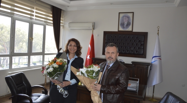 Demirci eğitim fakültesinde dekan değişimi