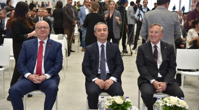 Eczacıbaşı tüketim ürünleri 5. kağıt makinesi fabrikası açıldı