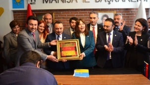 İyi partili Sonat Manisa'da