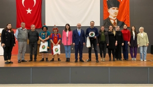 İzleyciler hacıvat karagözü beğemdi