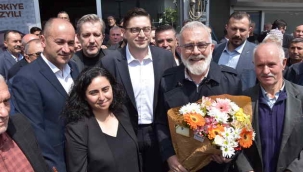 Oyuncu AKP adayı Yenişehirlioğlu Akhisar'da