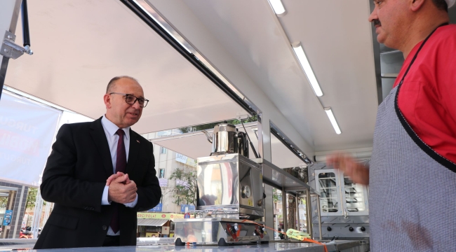 Turgutlu'da mobil mutfak tanıtımı