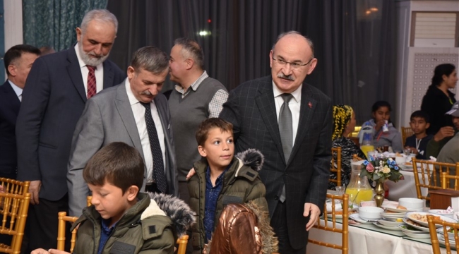 Vali Karadeniz' komşuluk, arkadaşlık ilişkilerimizi canlandırıyor'