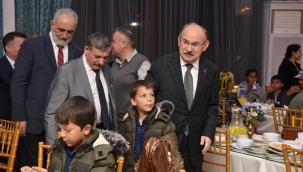 Vali Karadeniz' komşuluk, arkadaşlık ilişkilerimizi canlandırıyor'