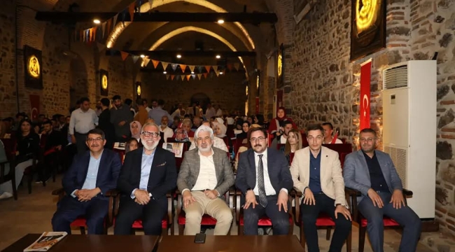 AKP'liler halk buluşmasında