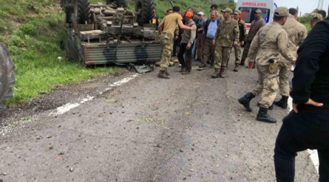 Ardahan'da askeri araç devrildi 4 asker yaralandı