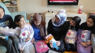 Çoçuklara Tayyip dede hediyesi