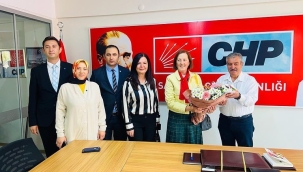 Kavaf CHP'yi ziyaret etti