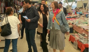 Kavaf ,Saruhanlı ve Gördes'te vatandaşlardan oy istedi