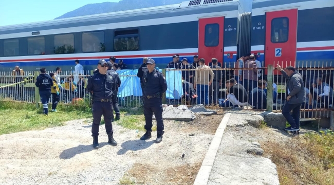 Manisa'da tren kazası bir kişi yaşamını yitirdi