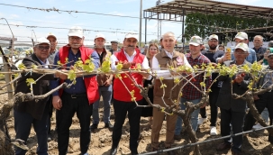 Mücadeleye üreticilerde katıldı