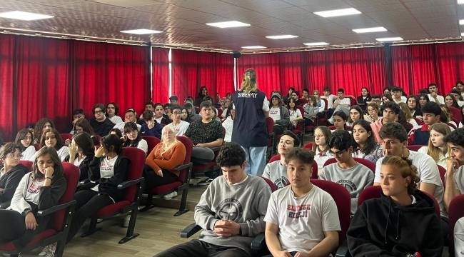 Polisin çoçukları bilgilendirme eğitimi sürüyor