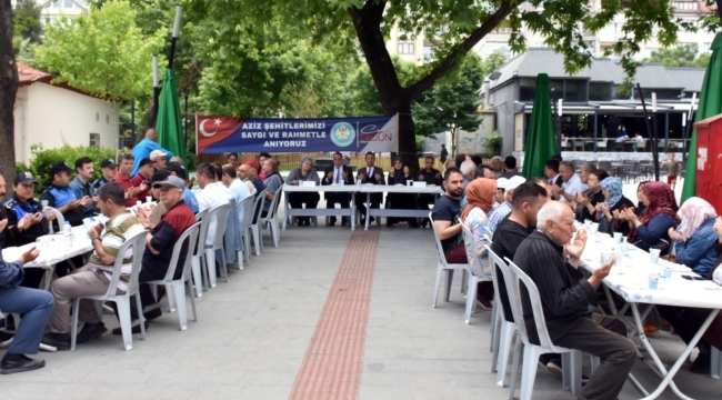 Şehitler için dualar okundu