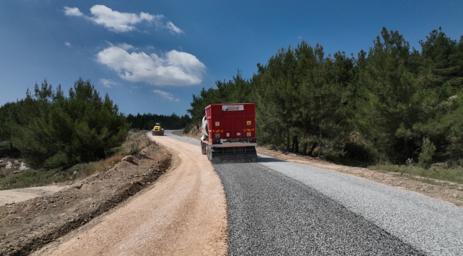 Aradan 33yıl geçti yolu CHP'li belediye yapıyor