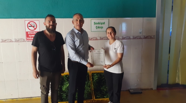 Firmaya kullanım belgesini verdi