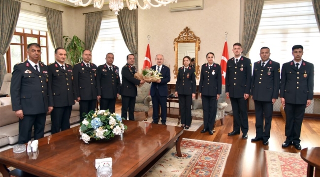 Jandarma teşkilatı'ndan vali Karadeniz'e ziyaret
