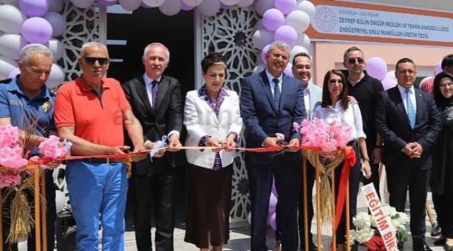 Okulda ekmek fırını açıldı