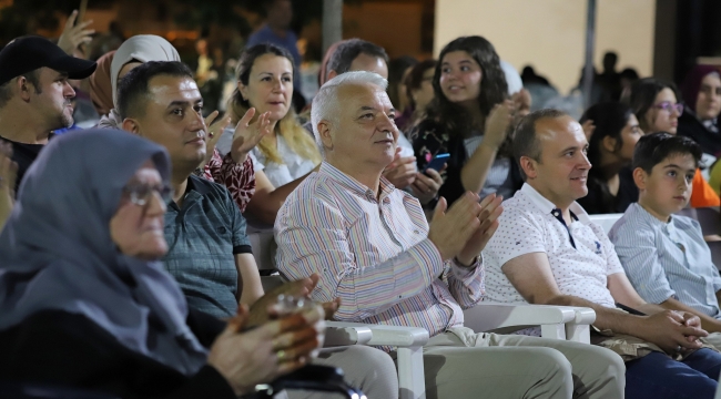 Saruhanlı'da yaz akşamı konserleri başladı