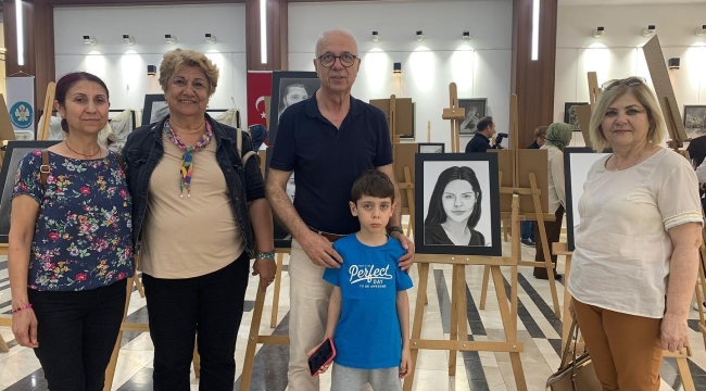 Sergiyi CHP il başkanı Çalışkan'da gezdi